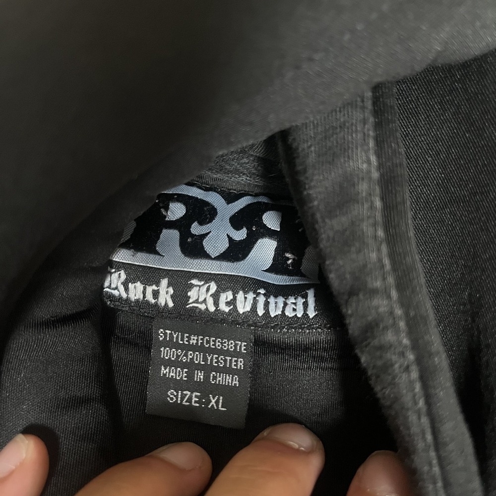 Rock Revival Hoodie Mens XL Black Pullover Sweatshirt Logo Embossed Pocket XL - Picture 4 of 7